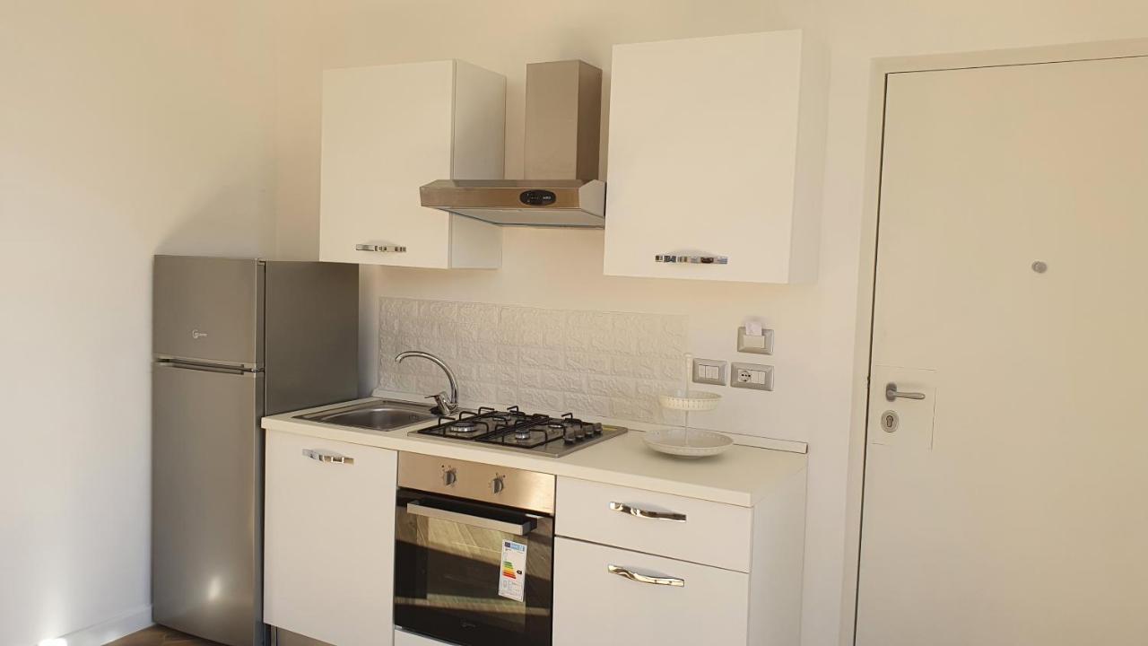 Gli Appartamenti Del Duca Di Miroballo Nápoles Exterior foto