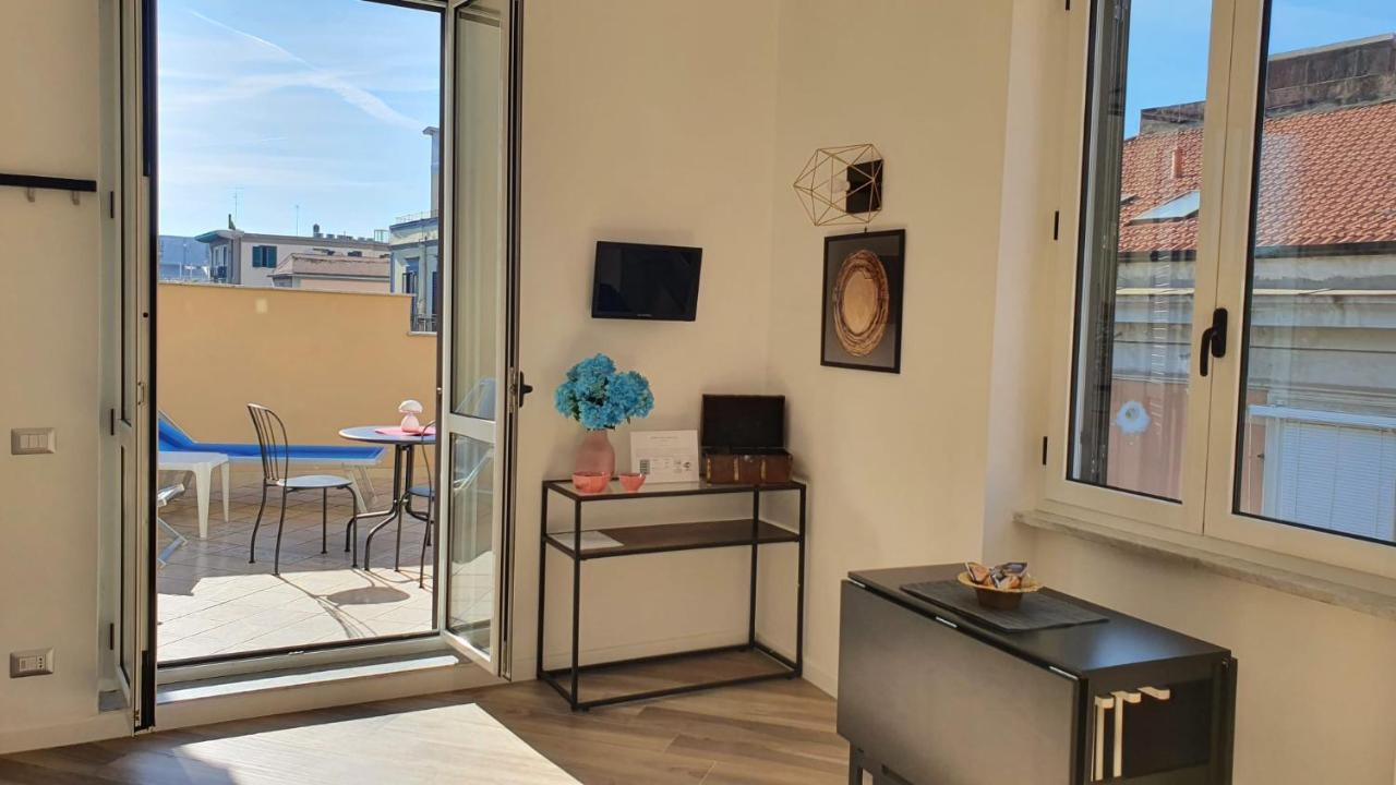 Gli Appartamenti Del Duca Di Miroballo Nápoles Exterior foto